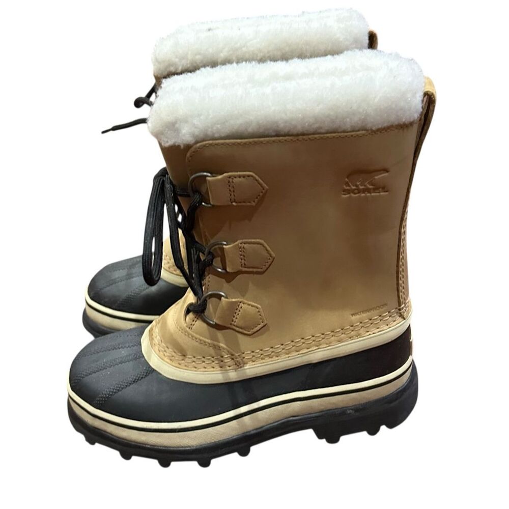 Sorel Caribou Boot in Buff NWT Size Youth 4 - Picture 3 of 11
